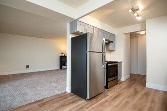 Caldera at Sunnybrook in Clackamas, OR - Building Photo - Building Photo