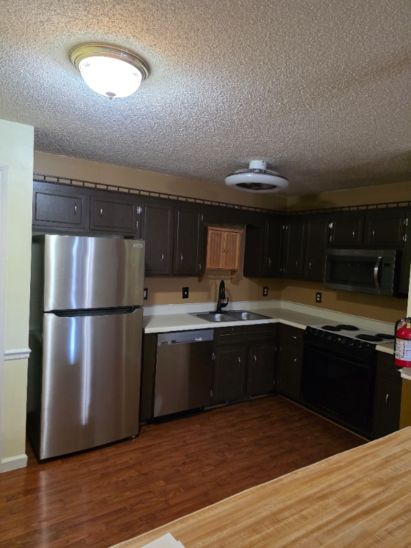 374 Jack Miller Blvd in Clarksville, TN - Building Photo - Building Photo