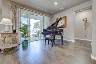 108 Charming Redbud Ln in San Marcos, TX - Building Photo - Building Photo
