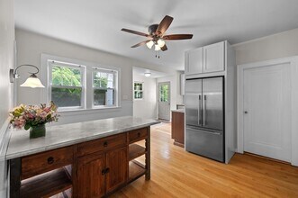 5 Dorset St in Worcester, MA - Foto de edificio - Building Photo