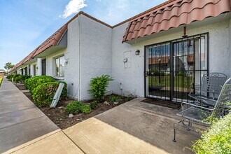 6810 N 35th Ave in Phoenix, AZ - Building Photo - Building Photo