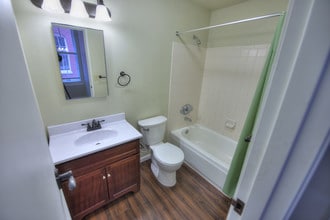 Tabor Grand Apartments in Leadville, CO - Foto de edificio - Building Photo
