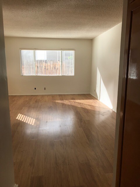 224 W Palm Ave-Unit -D in Monrovia, CA - Building Photo - Building Photo