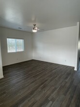 3816 S Burke St, Unit 3816 in Visalia, CA - Building Photo - Building Photo