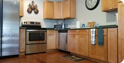 2146 College Ave in Elmira, NY - Building Photo - Building Photo
