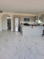 8396 E Stevens Dr, Unit B in Prescott Valley, AZ - Building Photo