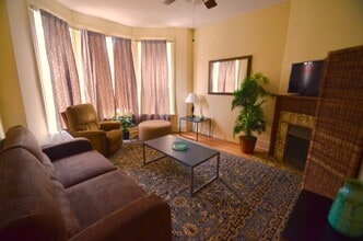 2126 N Sheffield Ave in Chicago, IL - Building Photo - Building Photo