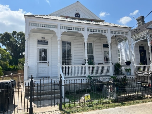 property at 3430 Dryades St