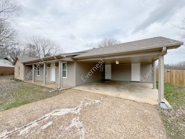7294 Wendell Cove in Horn Lake, MS - Building Photo - Building Photo