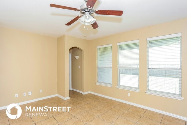 279 Edison Ln in Crowley, TX - Foto de edificio - Building Photo