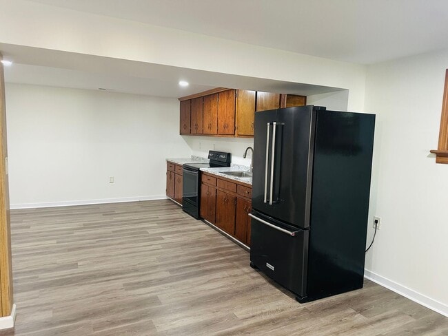 2001 Hicks Rd in Richmond, VA - Building Photo - Building Photo