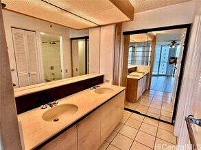 1212 Nuuanu Ave in Honolulu, HI - Building Photo - Building Photo