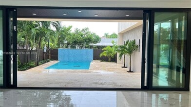 1700 NE 18th St in Fort Lauderdale, FL - Building Photo - Building Photo