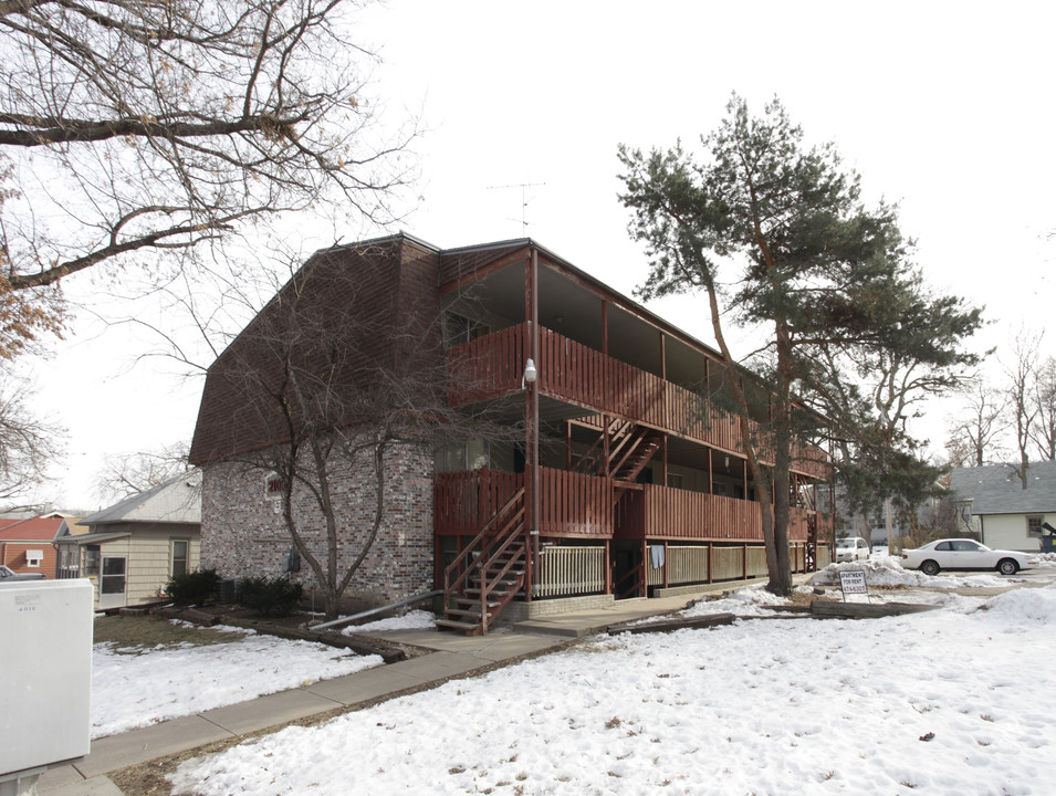 2101 D St in Lincoln, NE - Foto de edificio