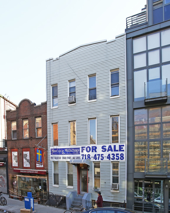 169 N 7th St in Brooklyn, NY - Building Photo