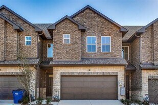 2414 Ash Ln in Sachse, TX - Building Photo