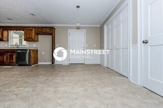 350 Pleasant Valley Rd in Mcdonough, GA - Building Photo - Building Photo