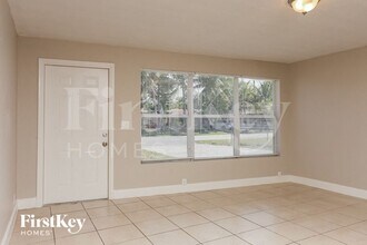 1425 NE 29th St in Pompano Beach, FL - Building Photo - Building Photo