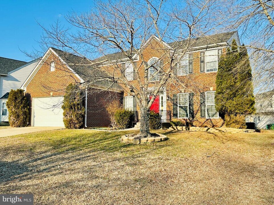 17816 Singh Ct in Accokeek, MD - Building Photo