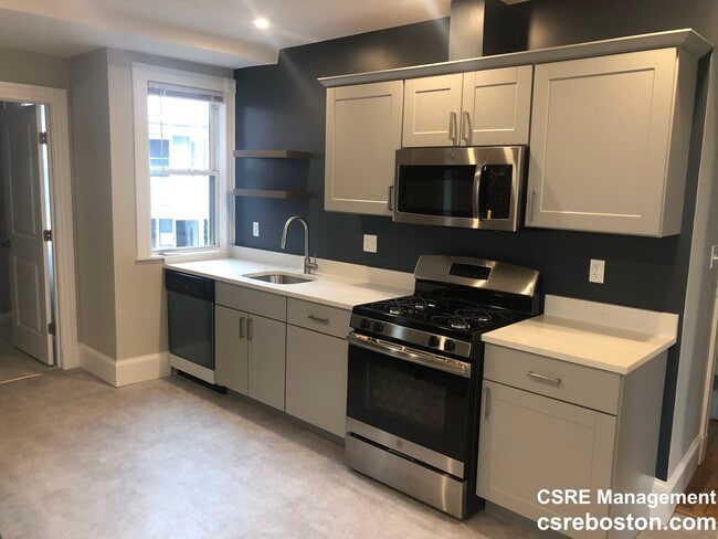 23 Pond St, Unit #2