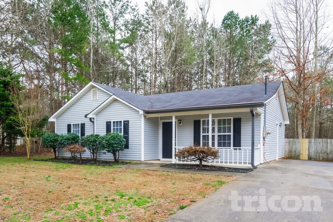 604 Southern Trace Crossing in Rockmart, GA - Foto de edificio