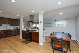 37 Compton Ave in Keansburg, NJ - Building Photo - Building Photo