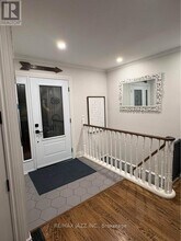 1074 Willowdale Ave in Oshawa, ON - Building Photo - Building Photo