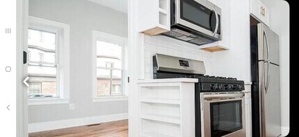 140 Chelsea St in Boston, MA - Building Photo - Building Photo