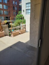 1440 Veteran Ave, Unit 1440 Veteran Unit 237 in Los Angeles, CA - Foto de edificio - Building Photo