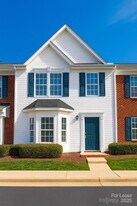 3232 Barons Court Rd in Charlotte, NC - Building Photo