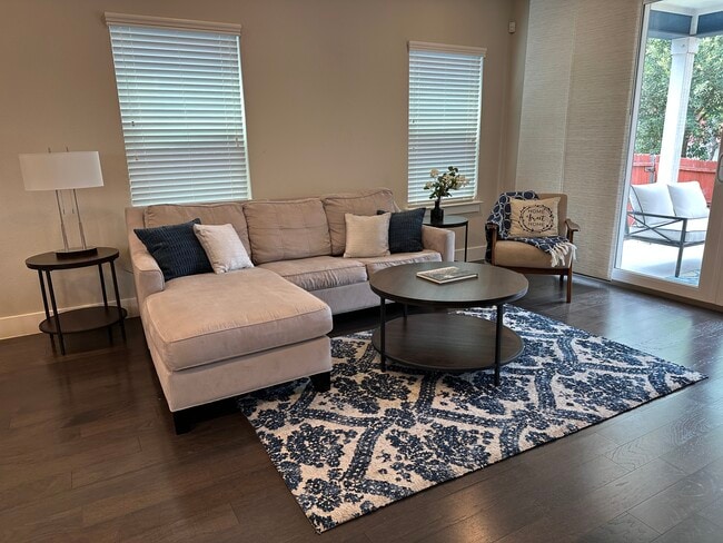 509 Elmhurst Ave in San Antonio, TX - Building Photo - Building Photo