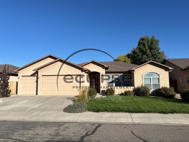 property at 2508 Pierce Ave