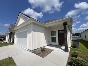 1255 Drago Dr in Baton Rouge, LA - Building Photo - Building Photo