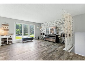 455 Black Oaks Ln N in Plymouth, MN - Building Photo - Building Photo