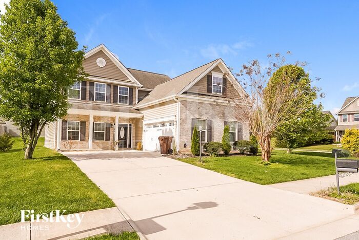 602 Piedmont Crossing Dr in High Point, NC - Foto de edificio
