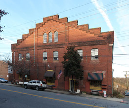 Imperial Tobacco Lofts in Lynchburg, VA - Building Photo - Building Photo