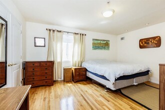 311 Manhattan Ave in Union City, NJ - Building Photo - Building Photo