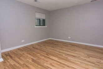 6137 S Indiana Ave in Chicago, IL - Building Photo - Building Photo