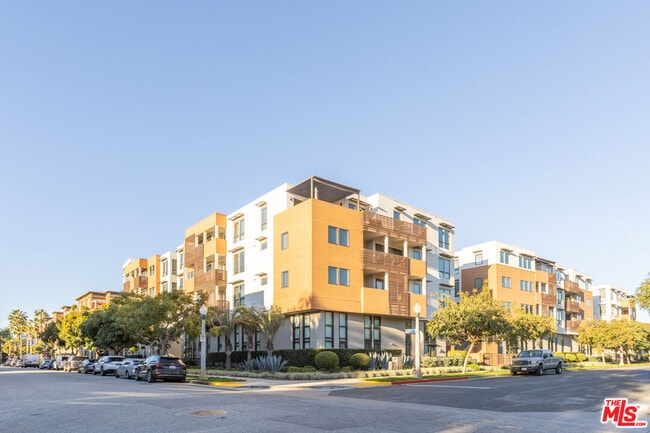 property at 6030 S Seabluff Dr