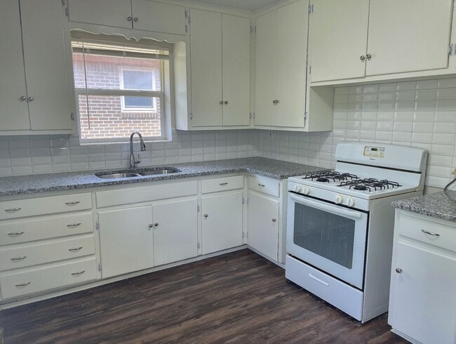 1232 NE 47th St in Oklahoma City, OK - Building Photo - Building Photo