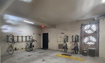 523 4th Ave S in St. Petersburg, FL - Building Photo - Building Photo