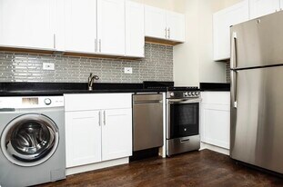 2151 N Fremont St, Unit 1S in Chicago, IL - Building Photo