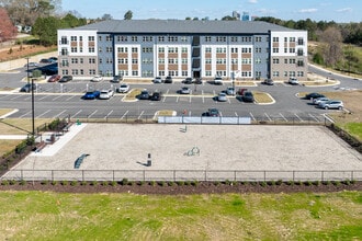 Allora Southview in Raleigh, NC - Building Photo - Building Photo