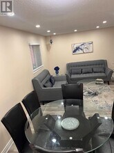 22 Tina Ct in Brampton, ON - Building Photo - Building Photo