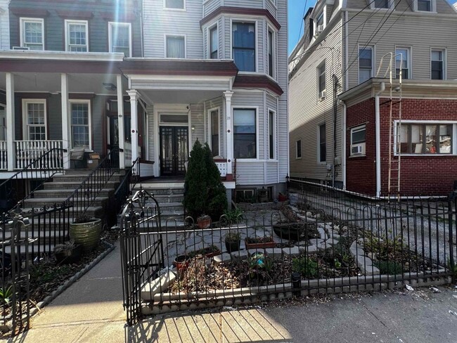 property at 21 Sherman Pl