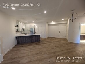 8497 Young Road220 in Chilliwack, BC - Building Photo - Building Photo