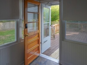 7141 Greenwood Ave in Baltimore, MD - Foto de edificio - Building Photo