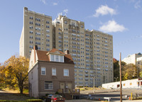 Moorhead Tower Apartments in Pittsburgh, PA - Building Photo - Building Photo