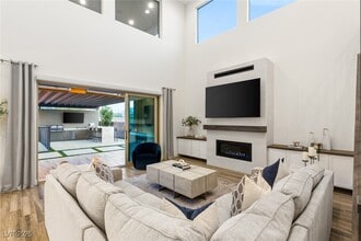 12178 Harris Smt Ave in Las Vegas, NV - Building Photo - Building Photo