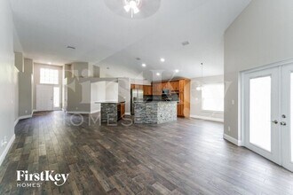 1413 Beth Page Ct in Brandon, FL - Foto de edificio - Building Photo